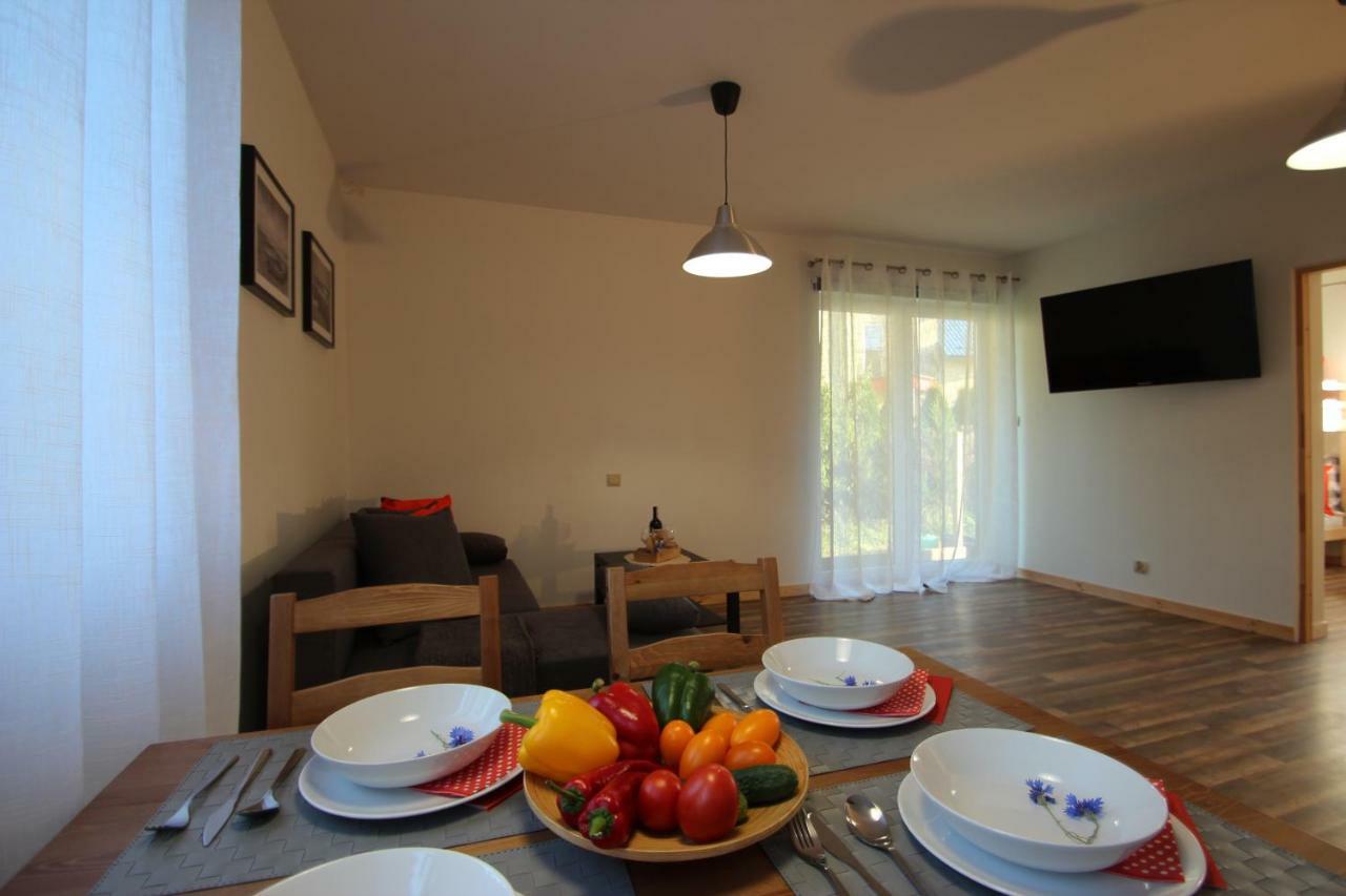 Apartdebki Odargowo Exterior photo